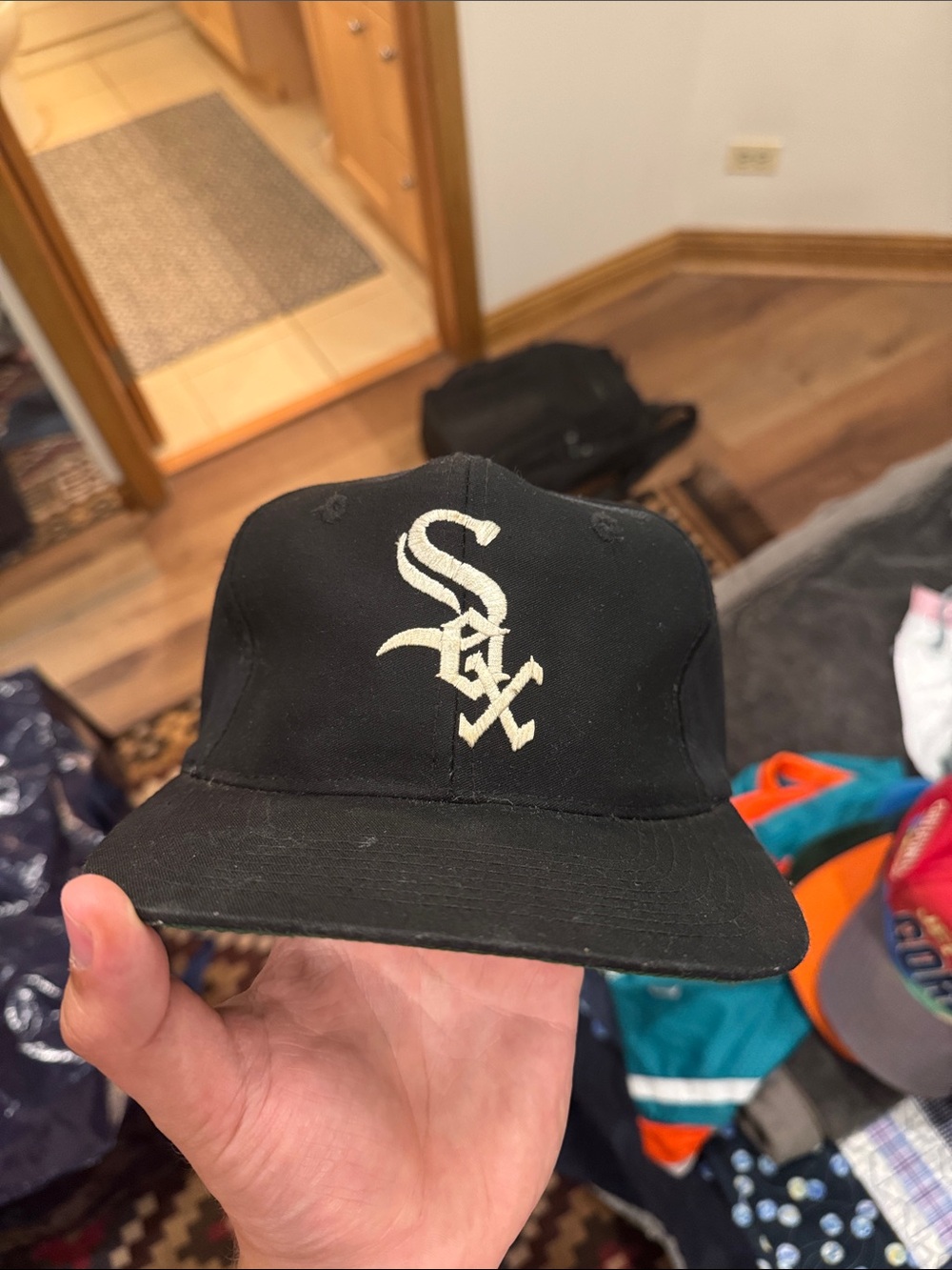 Chicago White Sox Black Baseball Cap